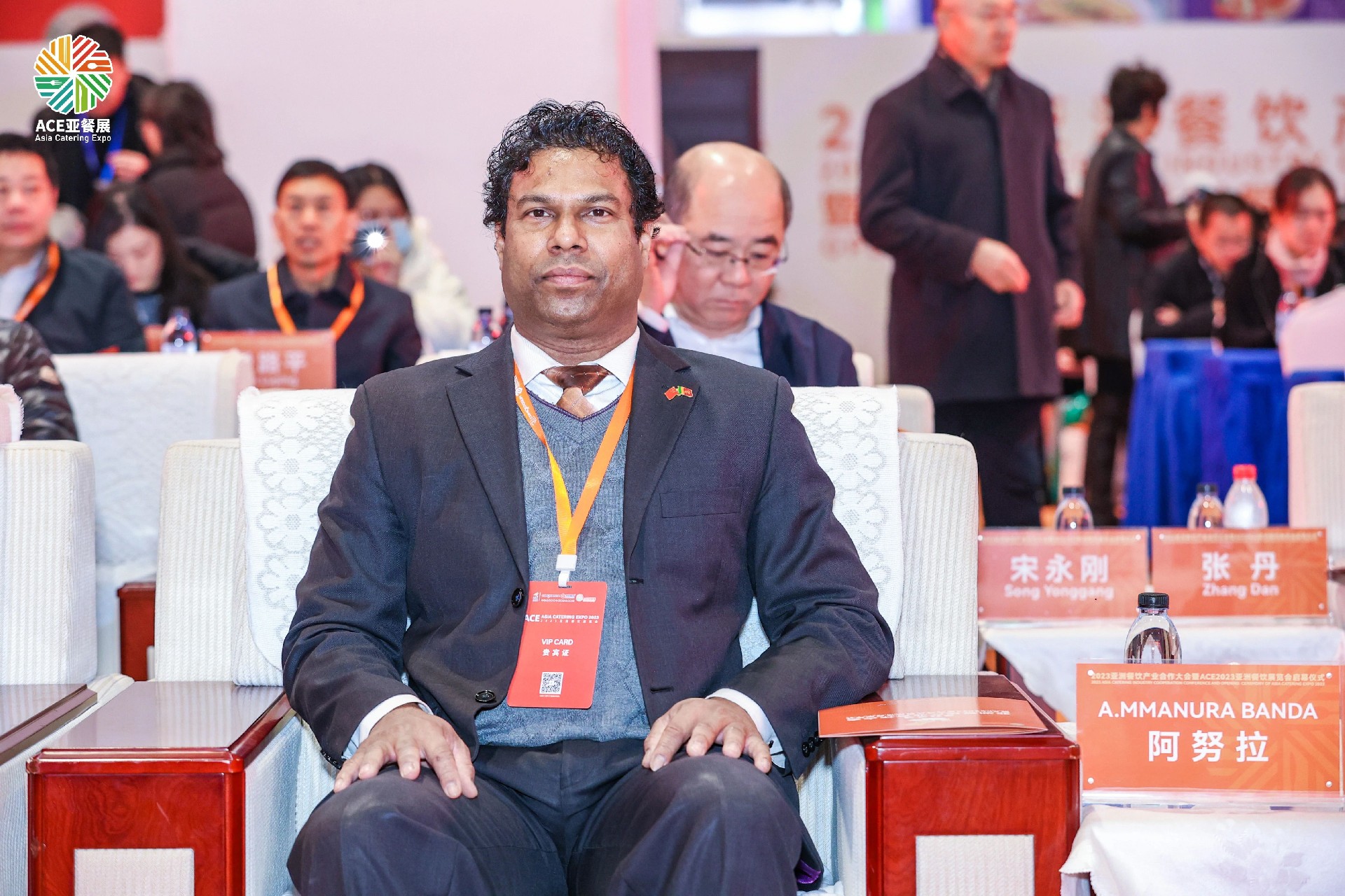 1701996106165954.jpg 1701996106165954.jpg